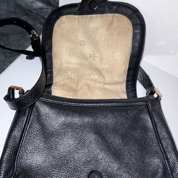 Tory Burch Amada Classic Flap Saddle Design Crossbody Bag - Picture 6 of 11